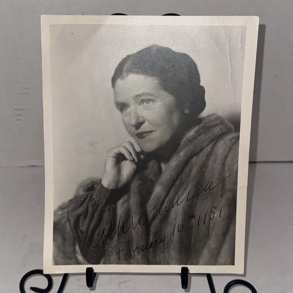 Lotte Lehmann Signed 1951 8x10 Photo German Opera Soprano Autograph